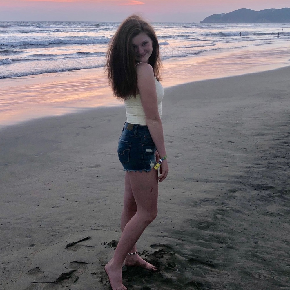 Meet your Posher, Skylar